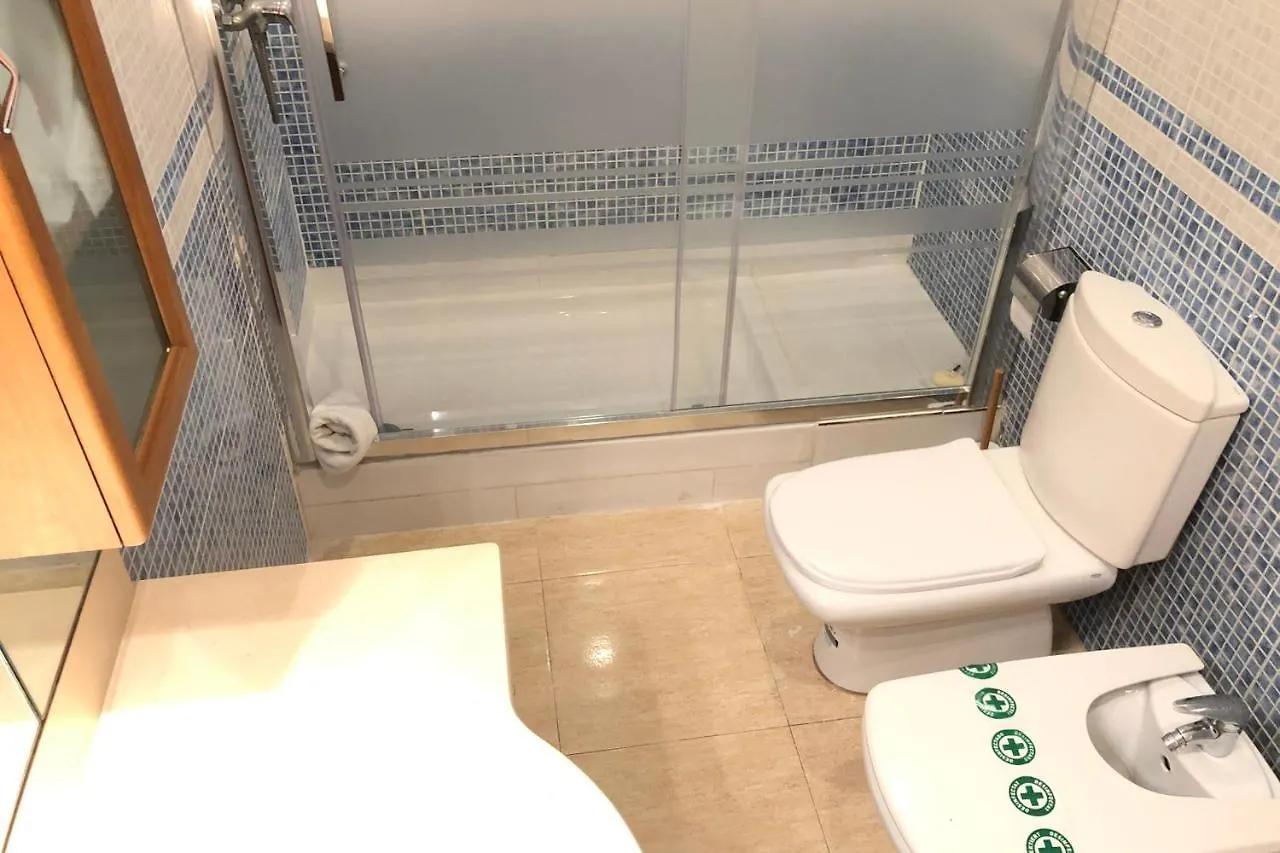 New! Apartment In Sarria Near Metro Barcelona