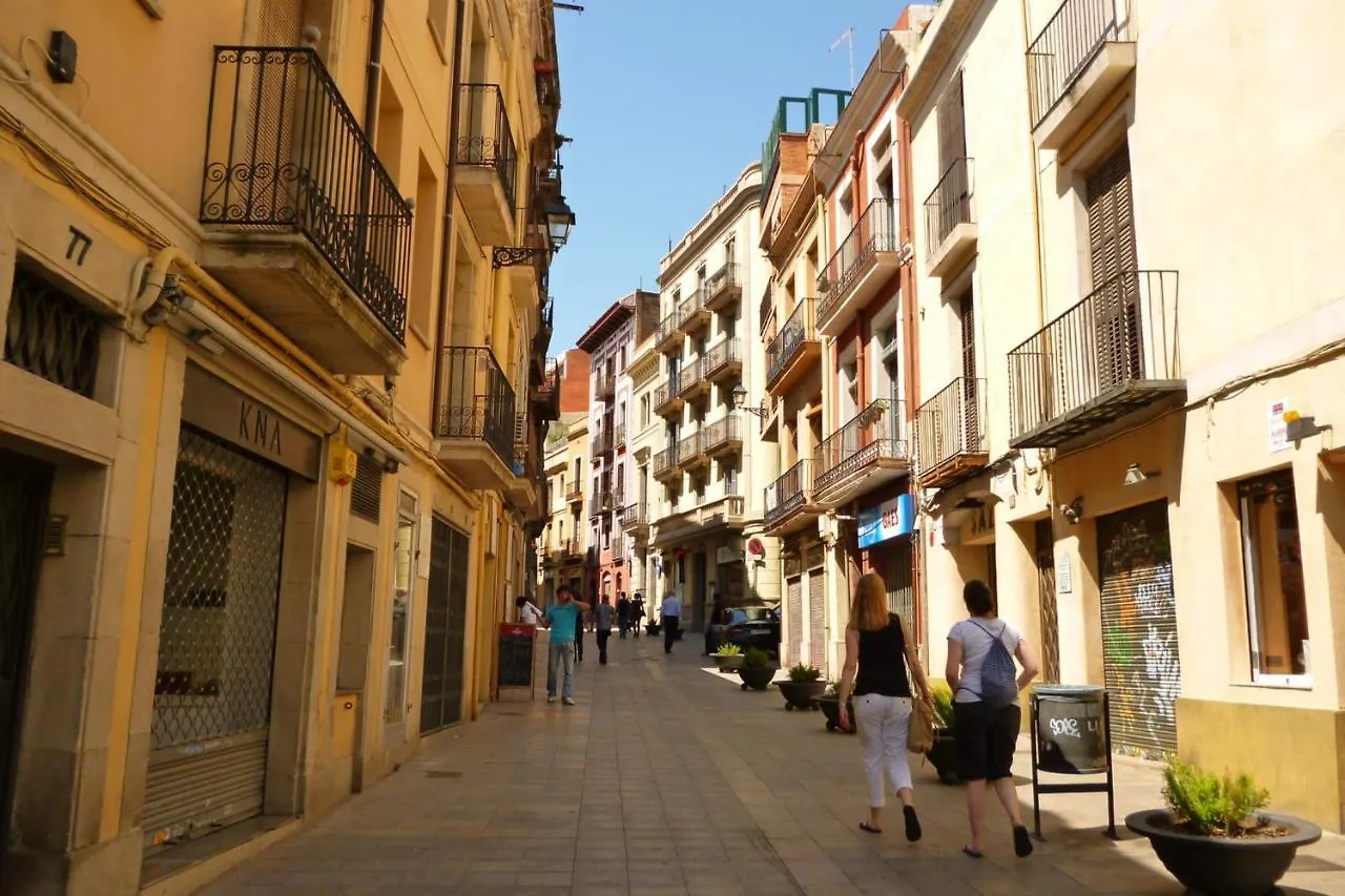 New! Apartment In Sarria Near Metro Barcelona 0*,  Hiszpania