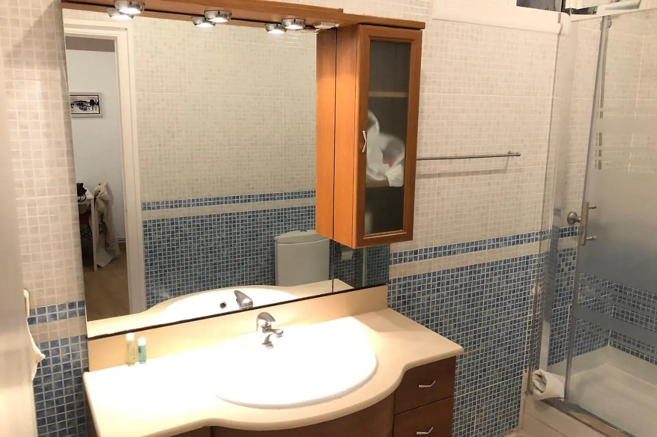 New! Apartment In Sarria Near Metro Barcelona